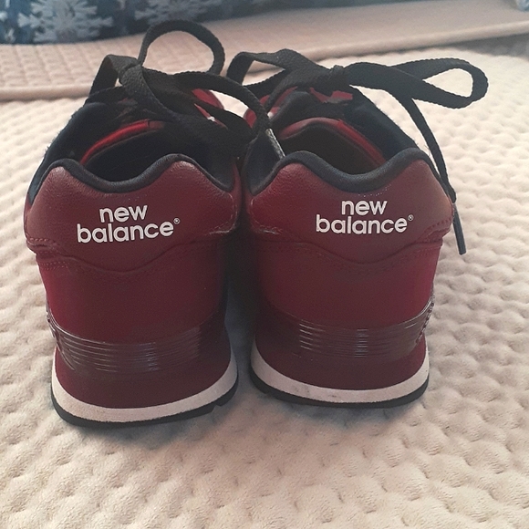 New Balance 574 | Kids 13.5 | Burgundy Black White - Picture 3 of 7